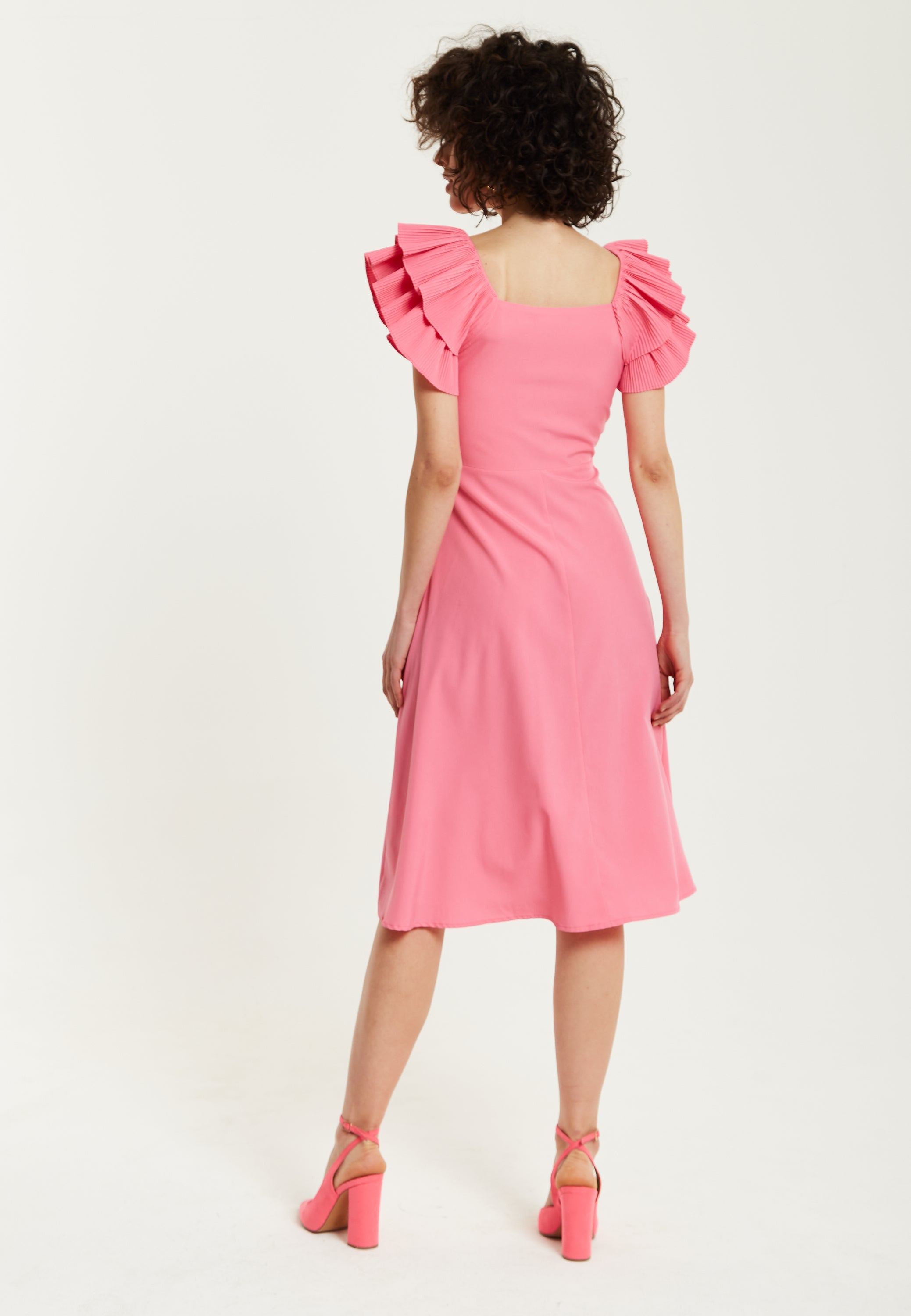 Women's Midi Dress with Frill Sleeves and Ruching Front in Pink - Regular Fit by Liquorish