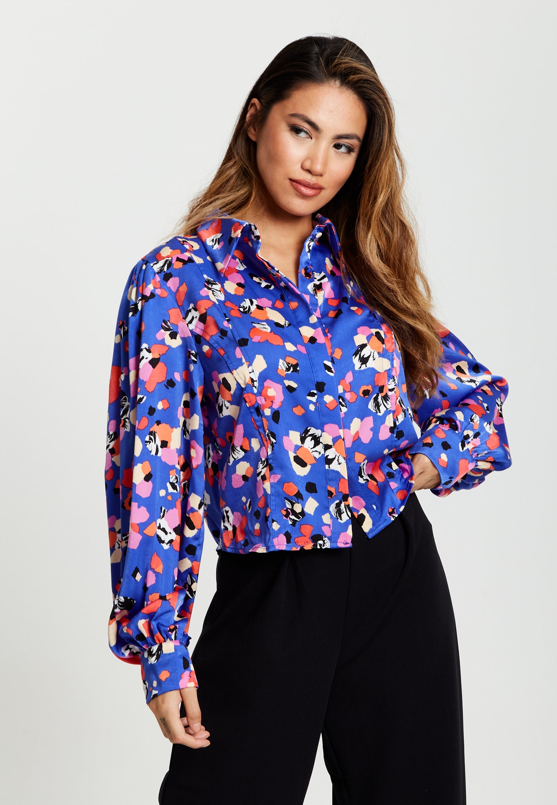 Women's Multicolour Abstract Dot Print Shirt with Balloon Sleeves and Button-Up High Neckline