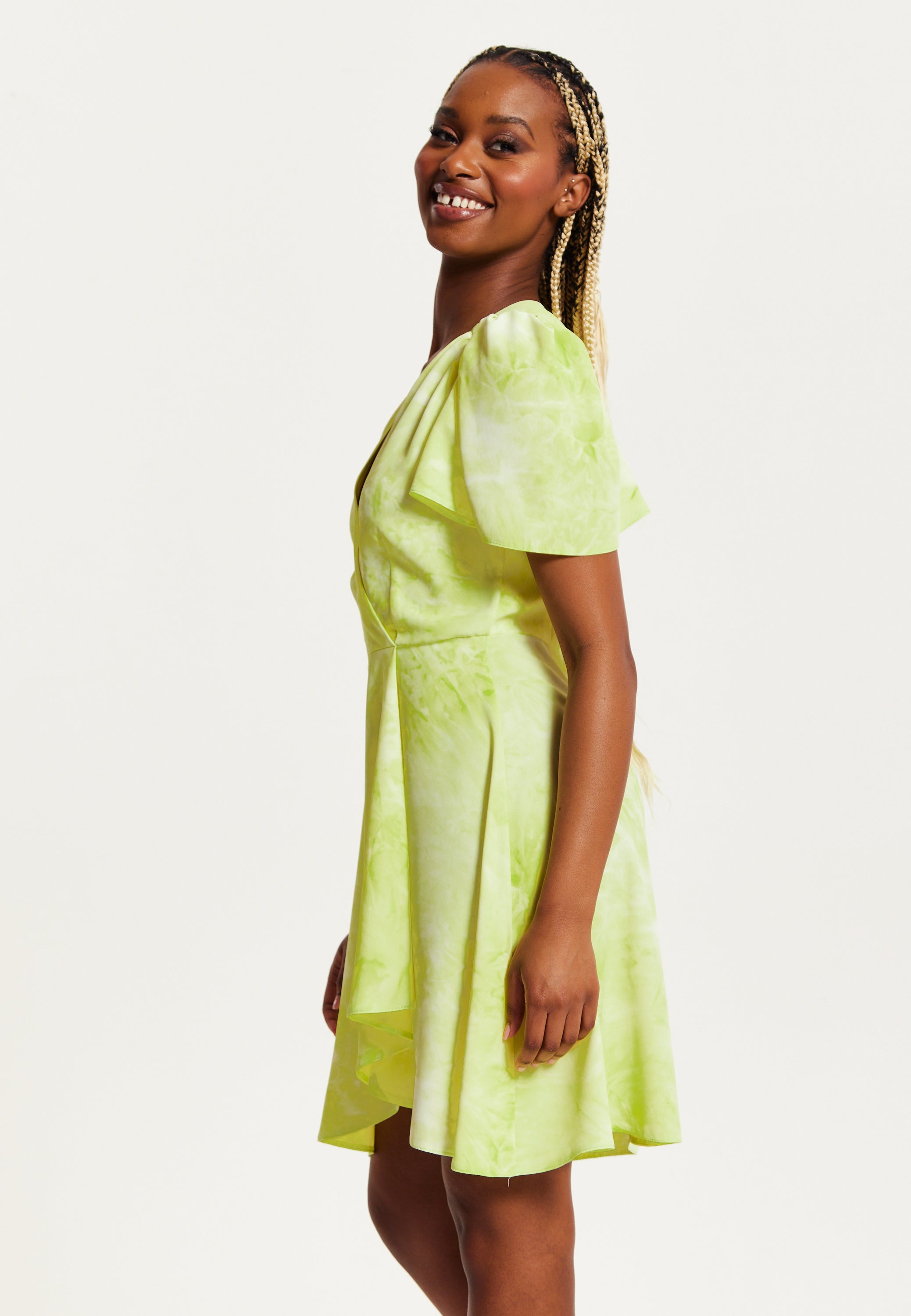 Women's Mini Dress with Angel Sleeves in Pistachio - Stylish Wrap Design, Perfect for Any Occasion - Liquorish