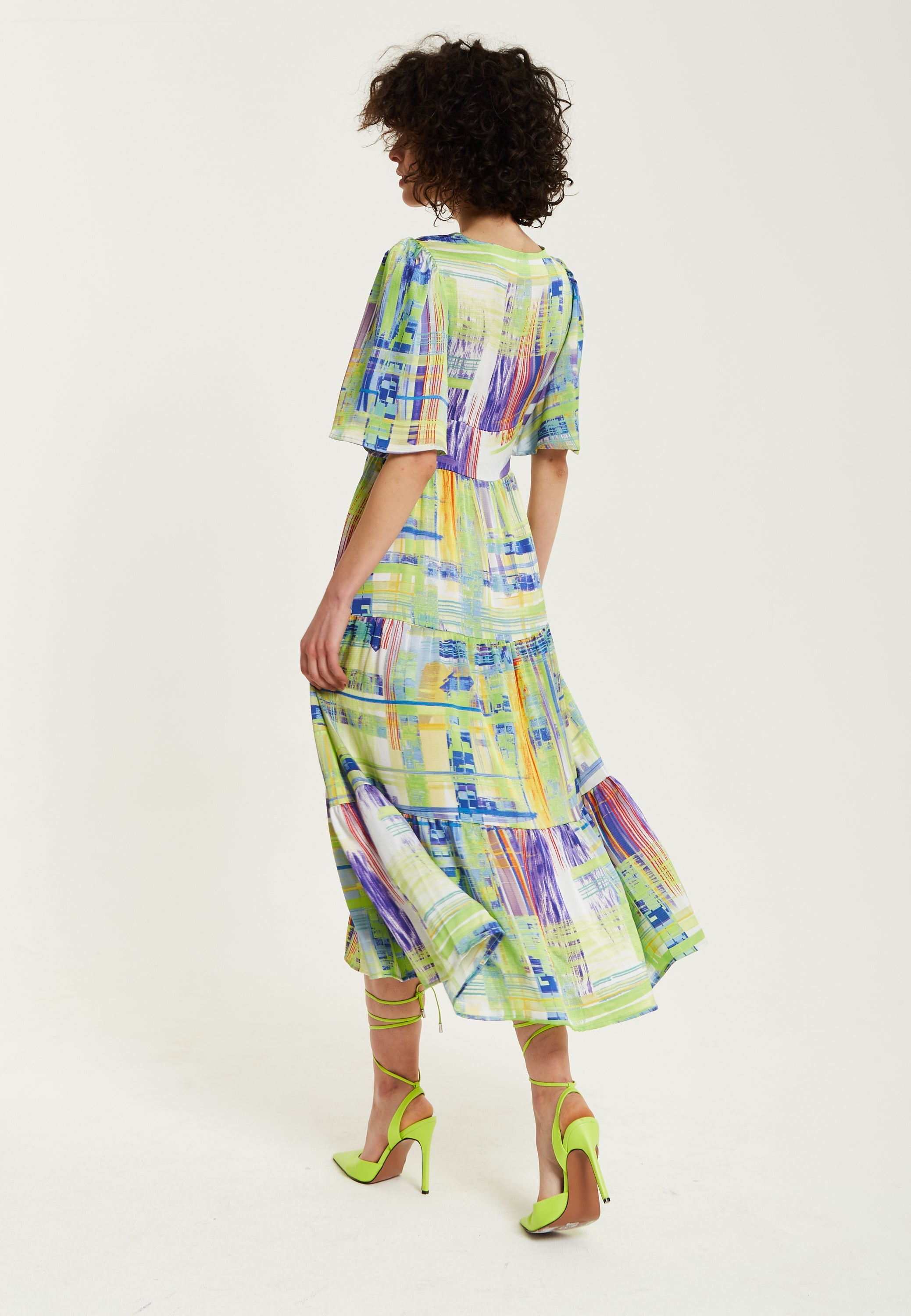 Women's Midi Dress in Green with Short Kimono Sleeves and V Neck - Abstract Print by Liquorish