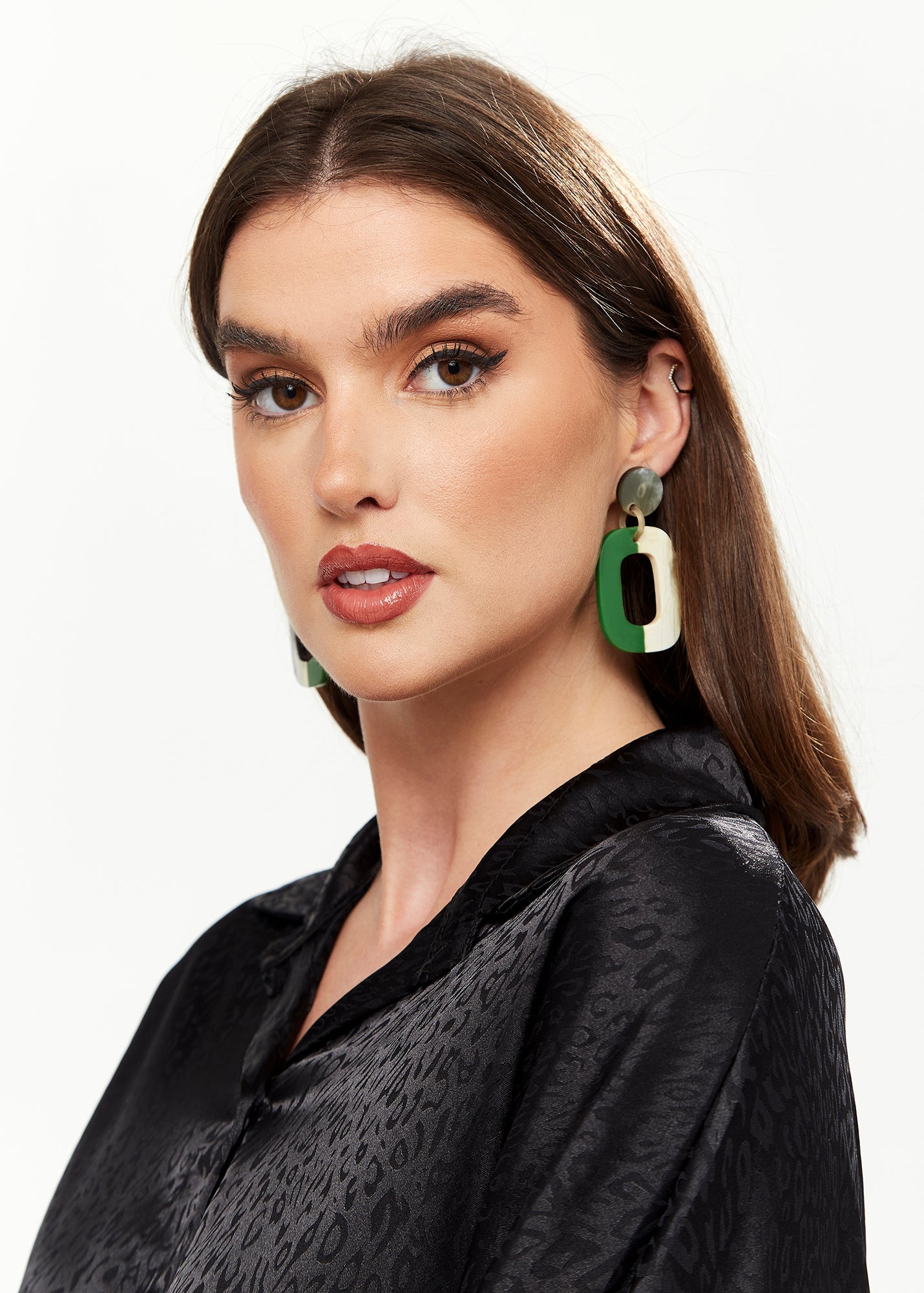 Women's Divine Grace Square Hoops with Disc Detail - Green & White, Stylish Angular Design, Versatile for Any Occasion
