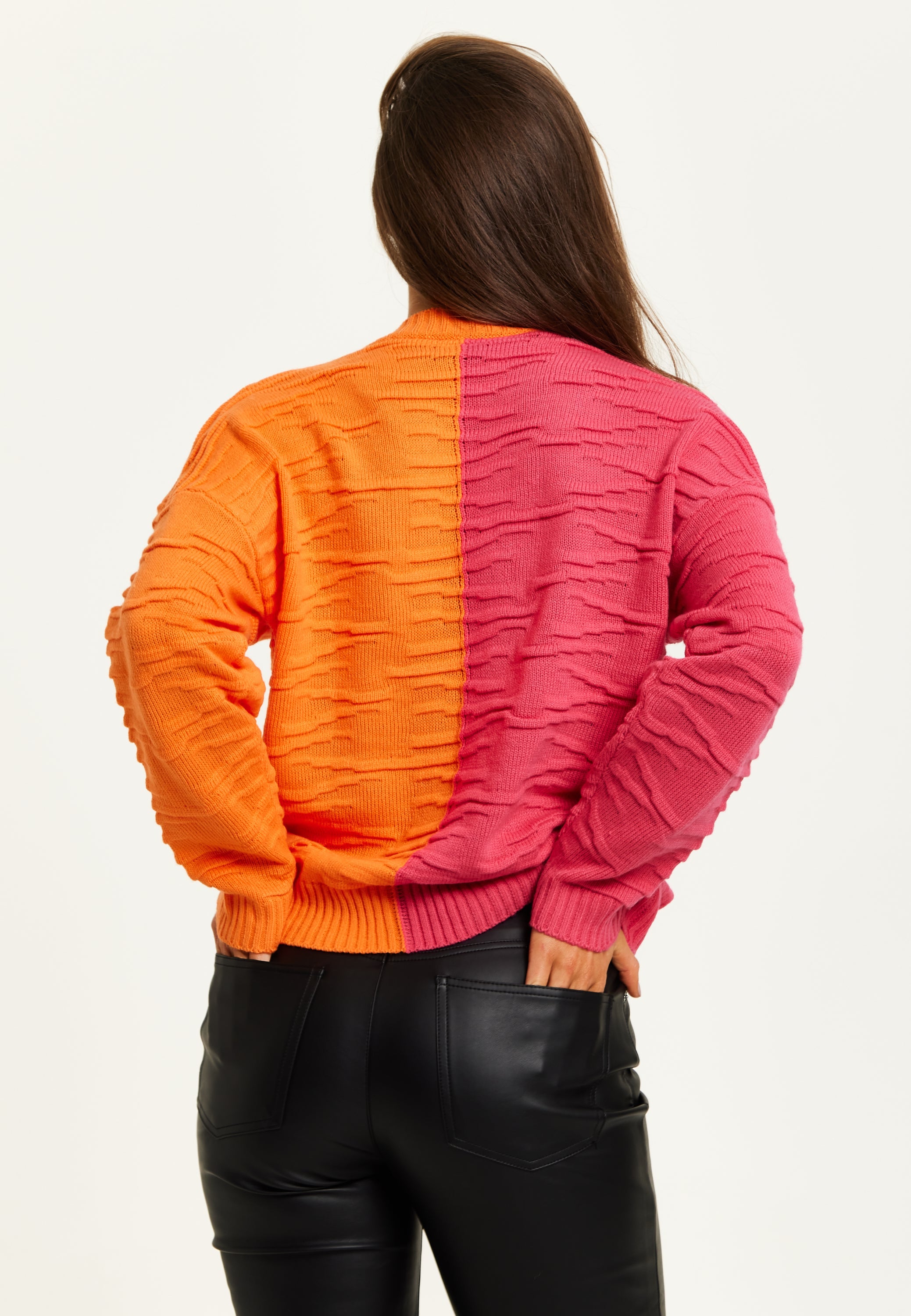 Women's Jumper with Long Sleeves in Vibrant Orange and Pink - Liquorish Colour Block Design for Comfort and Style