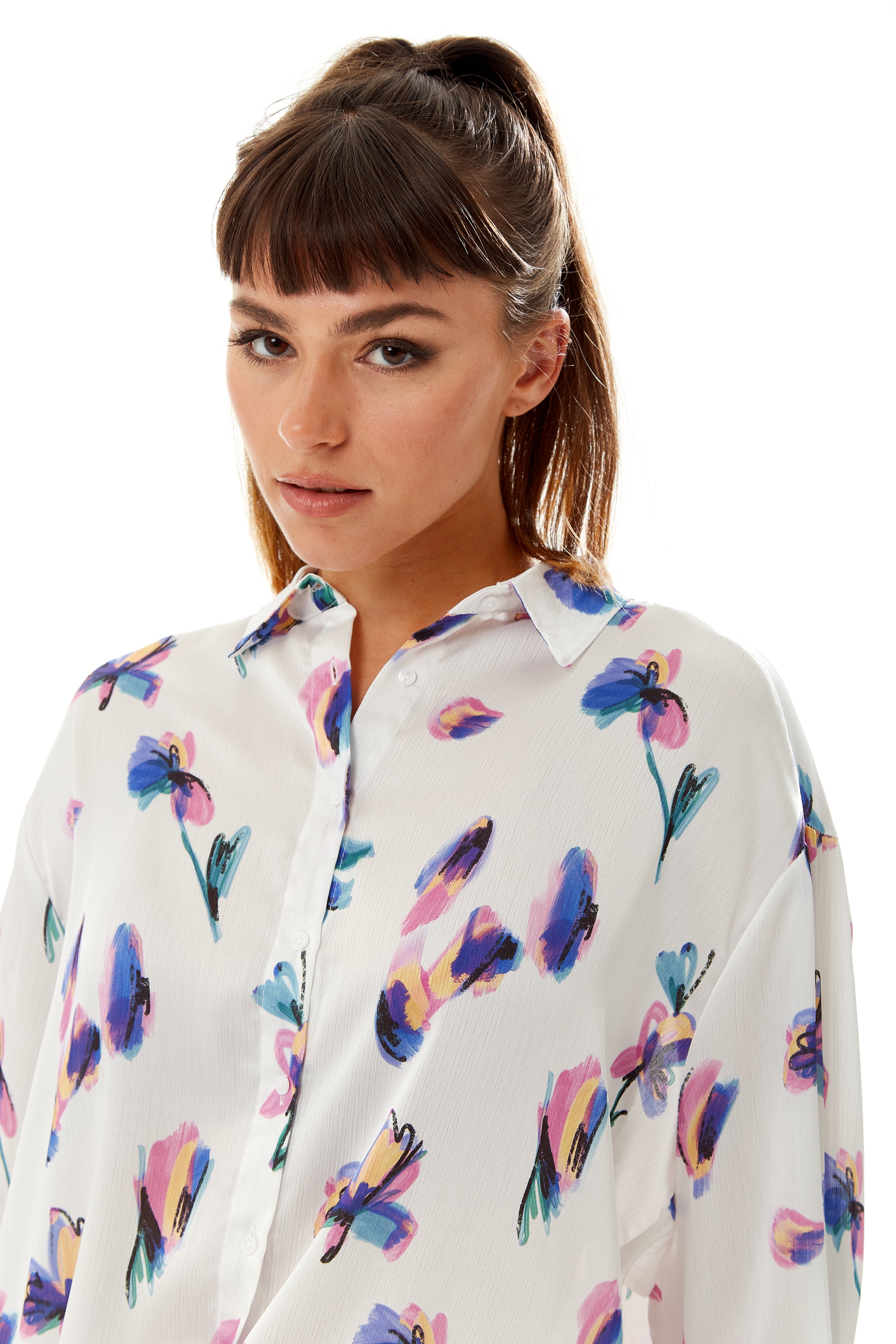 Women's Long Sleeve Floral Print Button-Up White Shirt with Collar - Regular Fit, Stylish and Versatile Design