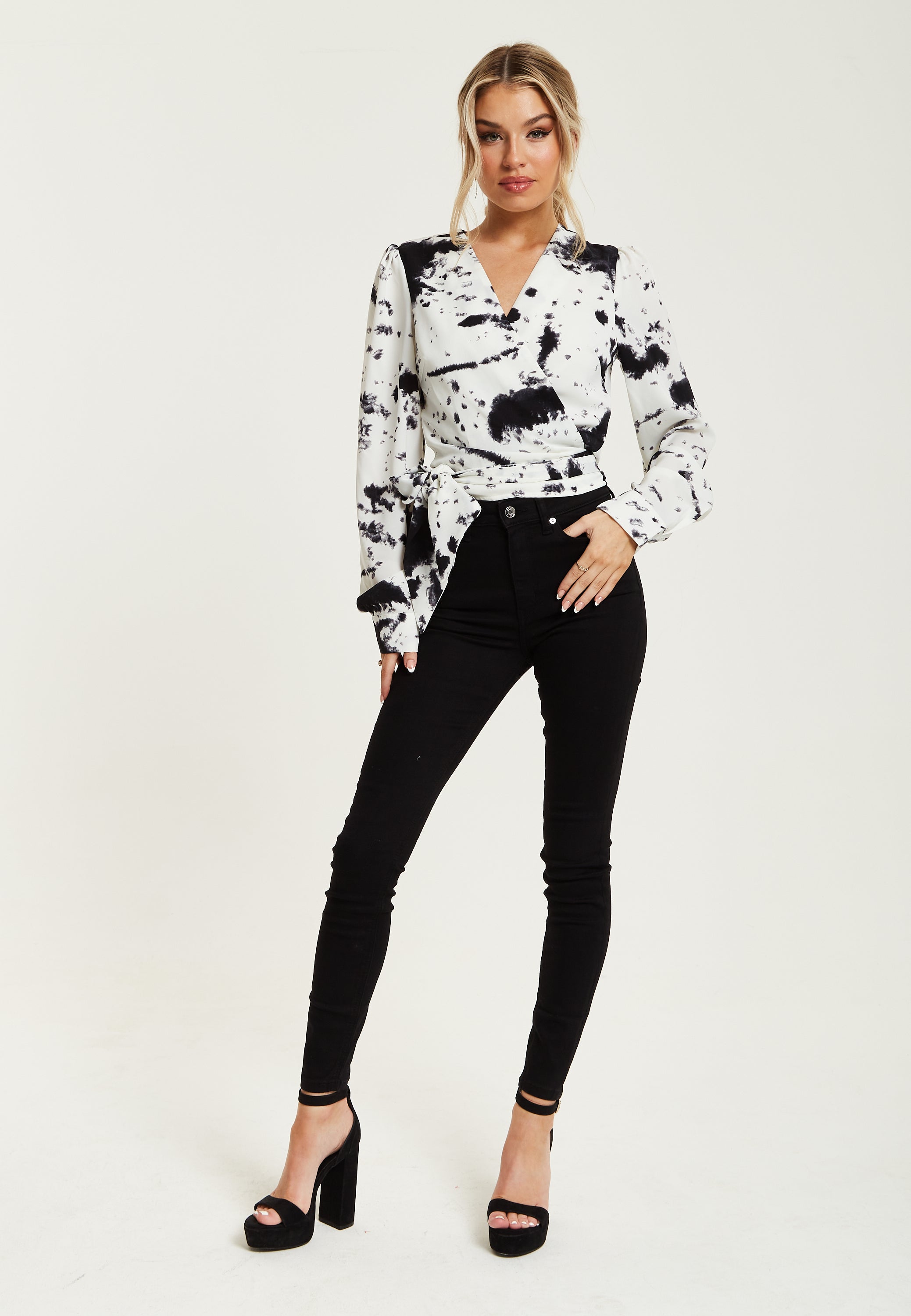 Women's Mono Abstract Print Wrap Top with Long Sleeves, Crop Style, Matching Tie Waist, Perfect for Any Occasion.