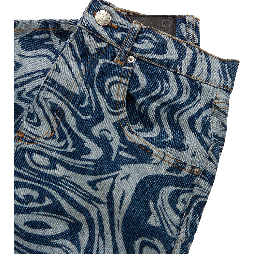 Arden women's dark blue jeans in a contrast marble pattern motif. 