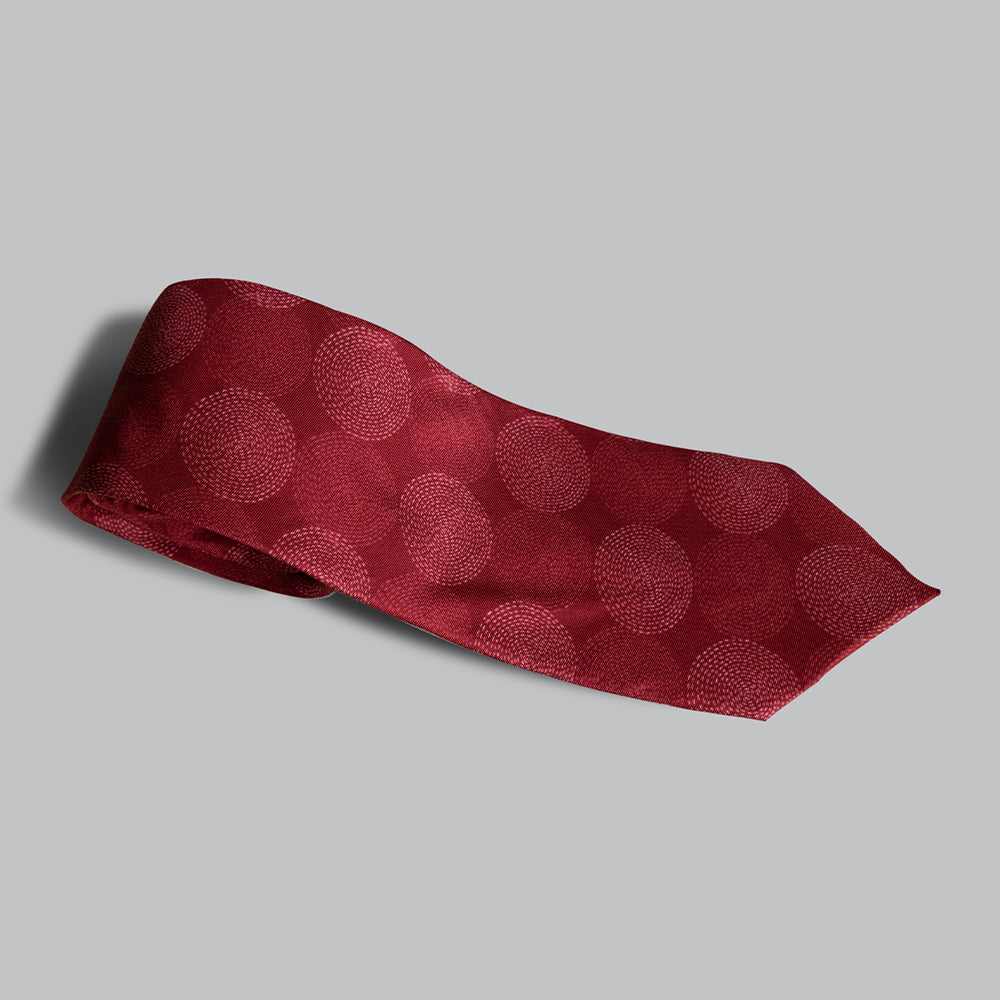 'A Sweet Vintage' tie adds a flattering pop of merlot to your work wardrobe, with its' unique grape hand-illustrated print.