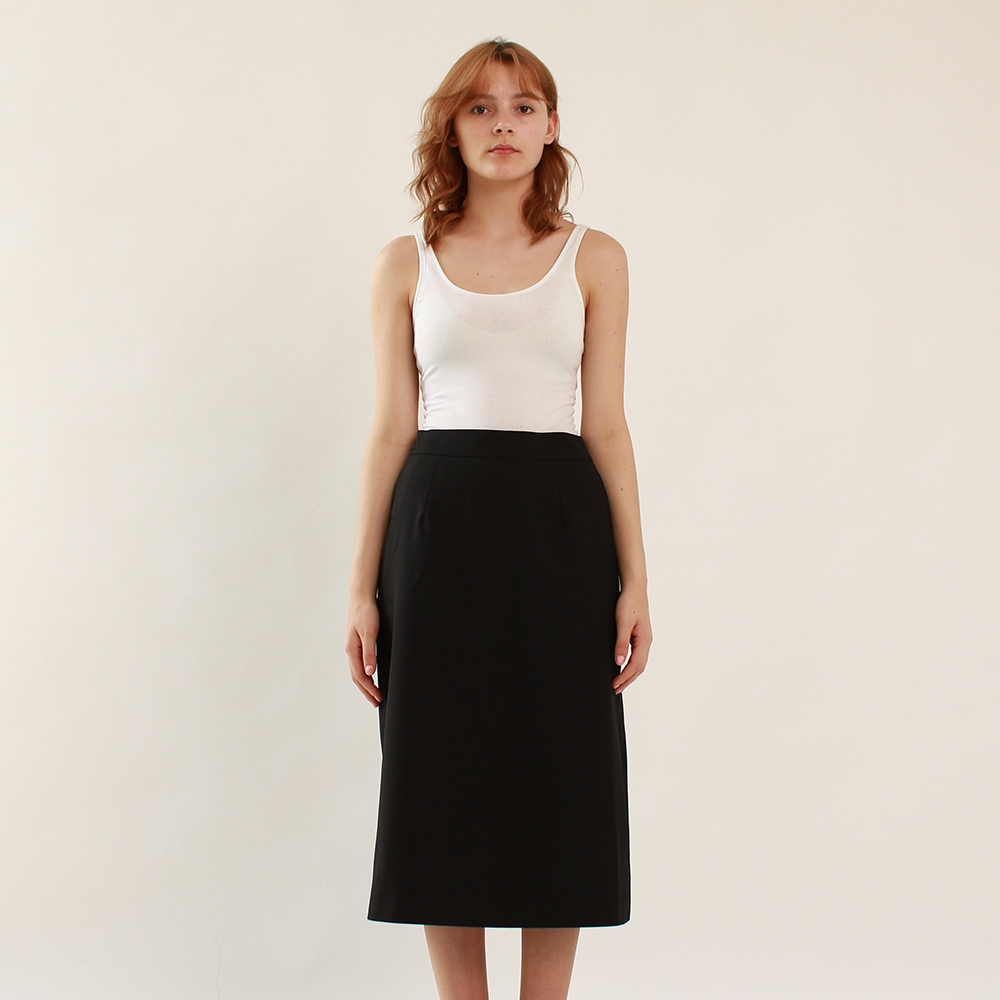 Discover the Ahkeke Black A-Line Cotton Skirt at our store for clothing. Perfect for any occasion. Shop now for timeless elegance. Shop now!