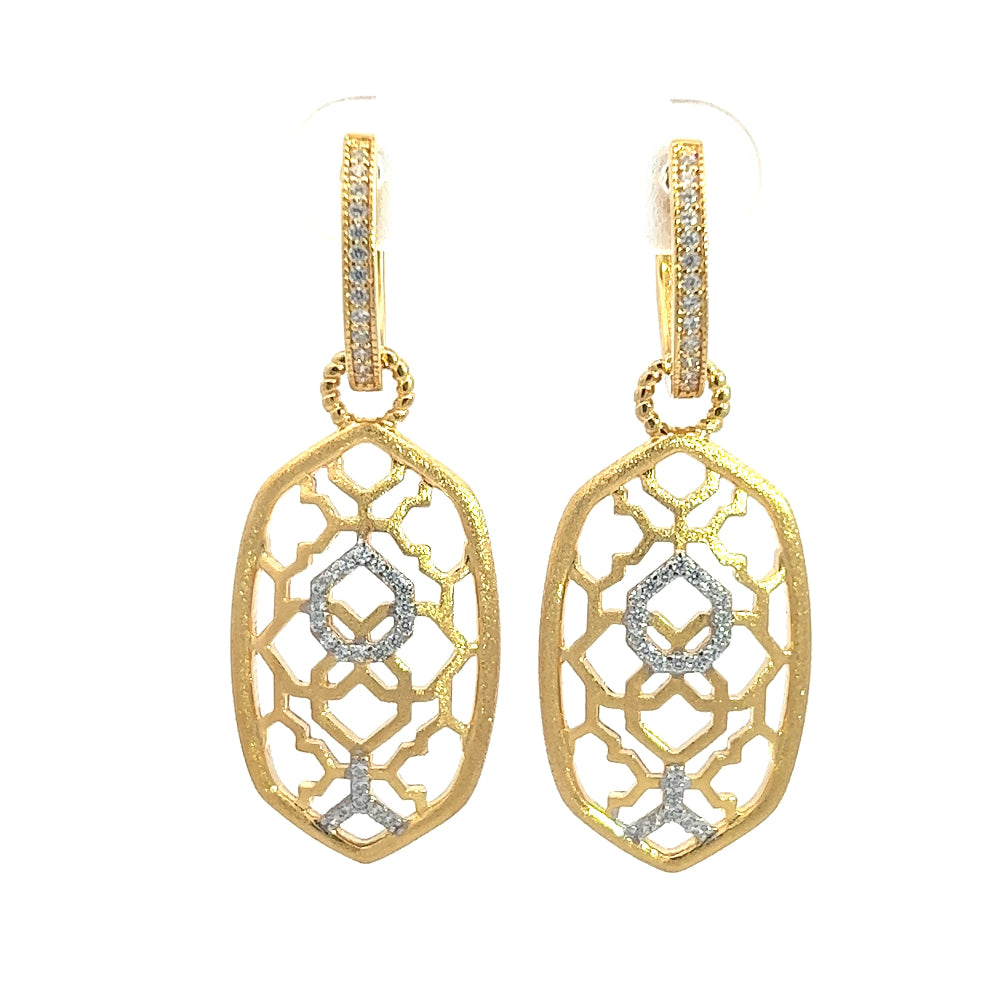 Shop online premium 18K gold geometric huggie earrings with sparkling cubic zirconia.