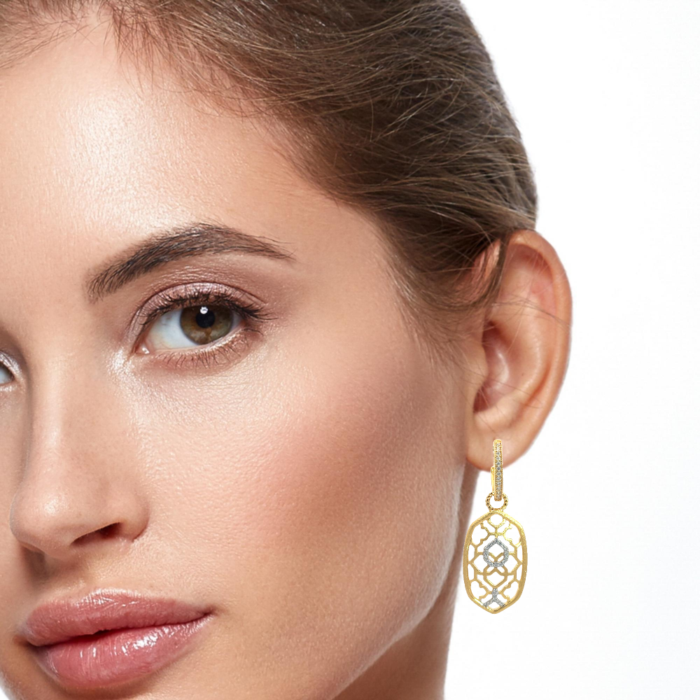 Shop online premium 18K gold geometric huggie earrings with sparkling cubic zirconia.