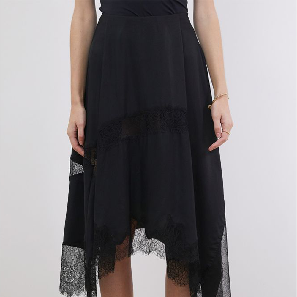 Raw-edged, Round neckline One side handkerchief-hem with patch pocket Adjustable tie belt at waist Relaxed silhouette. 