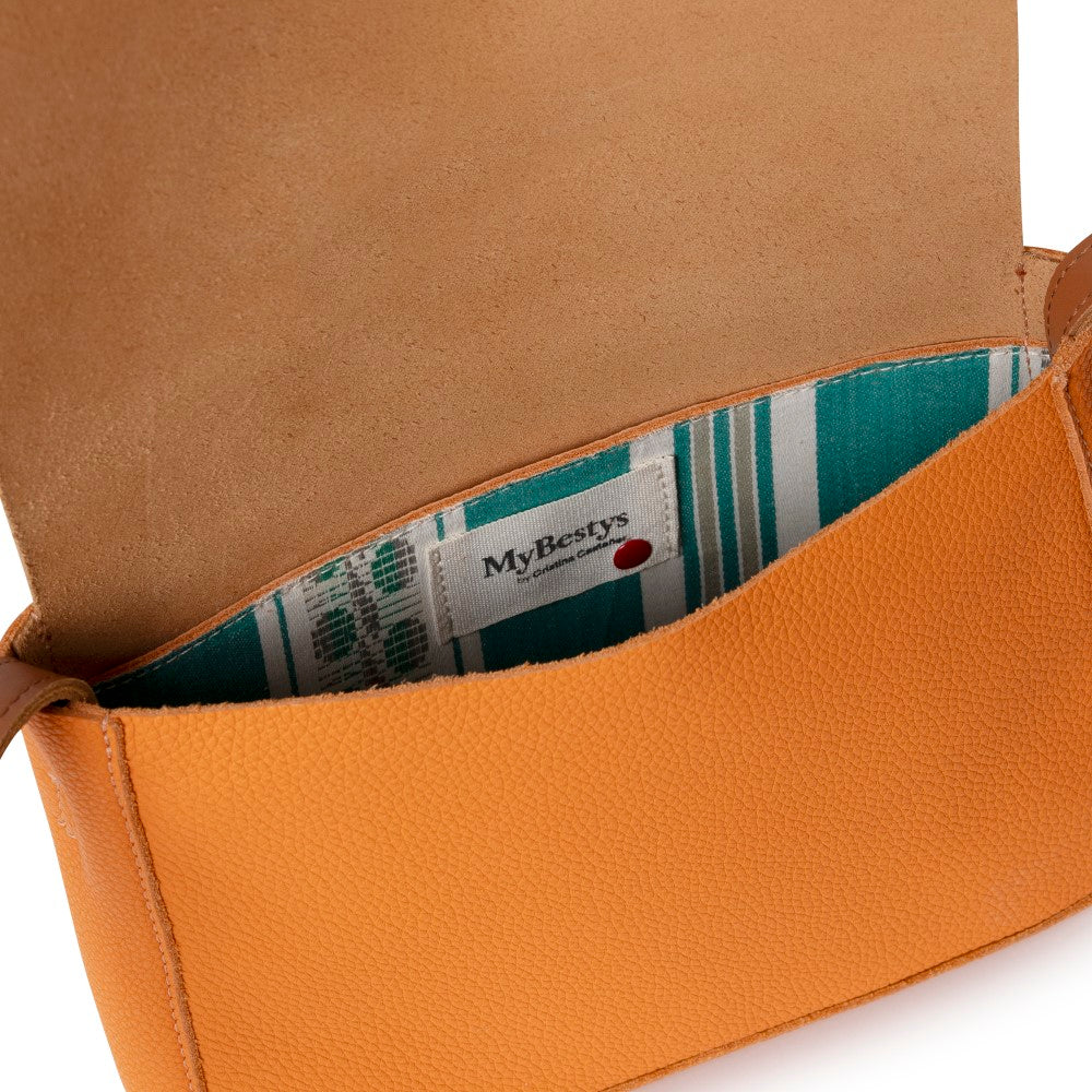 Step into style with Bandolera Cuir Bicolor shoulder bag for women. Shop Now!