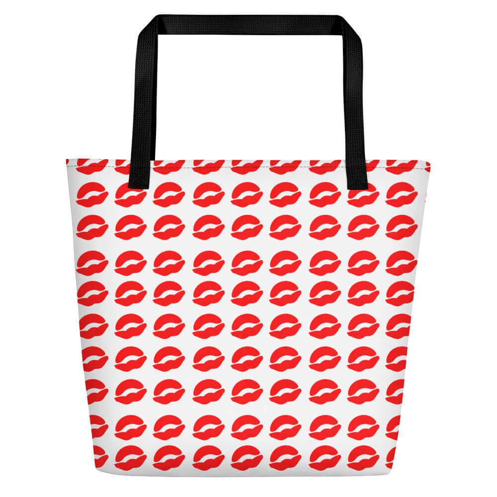 A trendy beach bag, where you can put everything that matters when hitting those warm beaches with 100% polyester fabric.