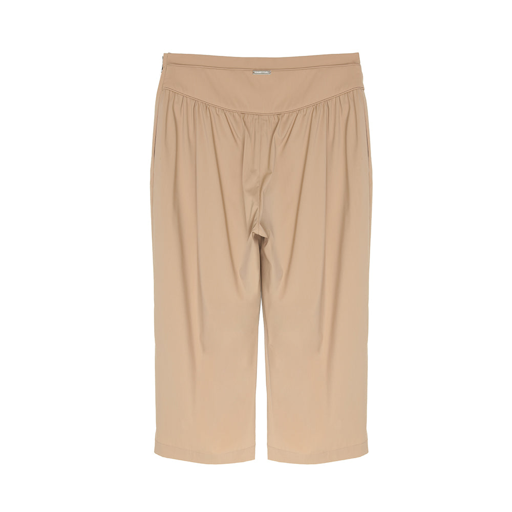 Boxy Cropped Pants – a chic addition to luxury clothing, crafted for modern elegance. Redefine sophistication. Shop Now!