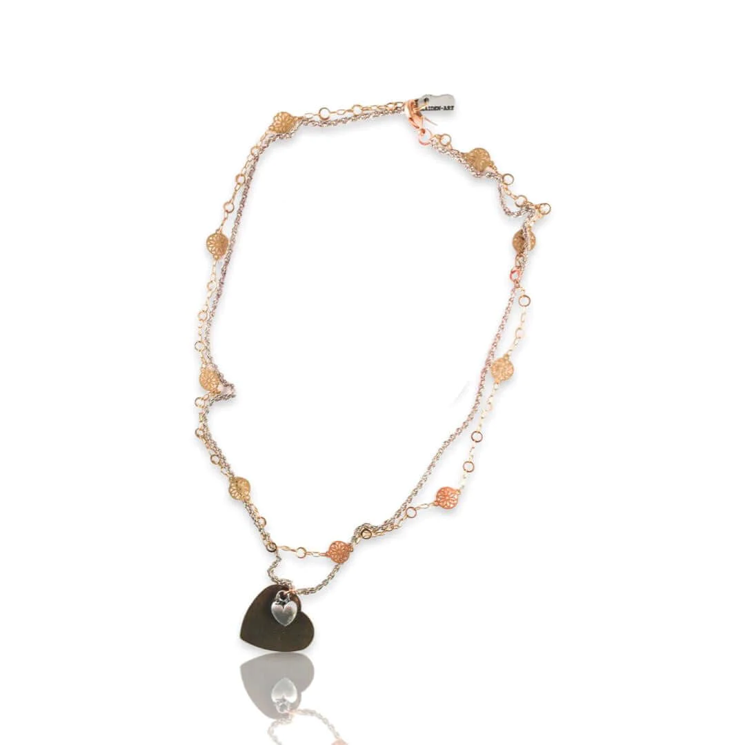 This necklace is made of high quality italian materials with an affordable price. 