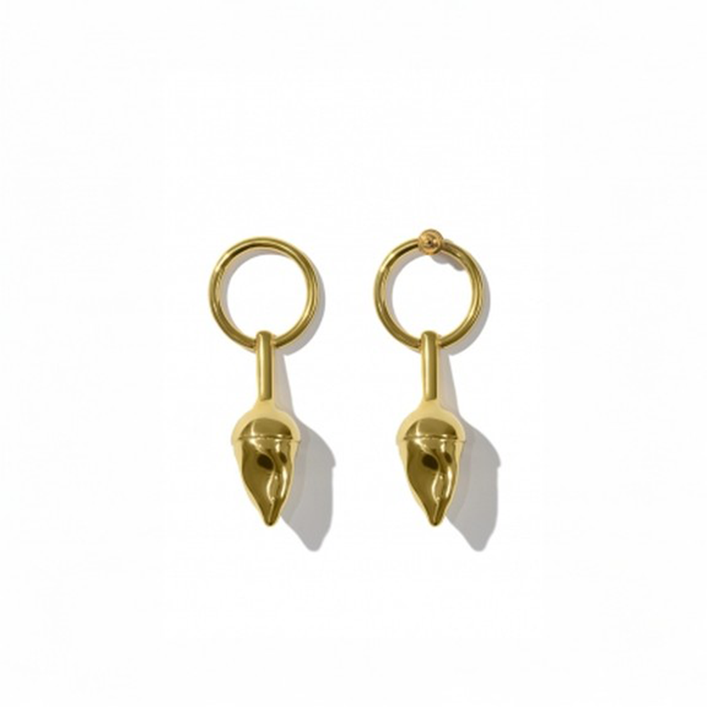 Baroque pearl shaped gold earrings.