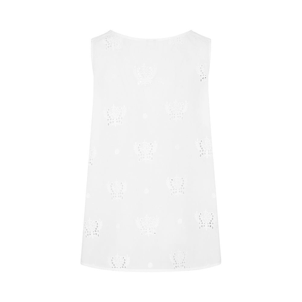 Explore Chloe Set in luxury clothing online made to elevate style. Shop Now!