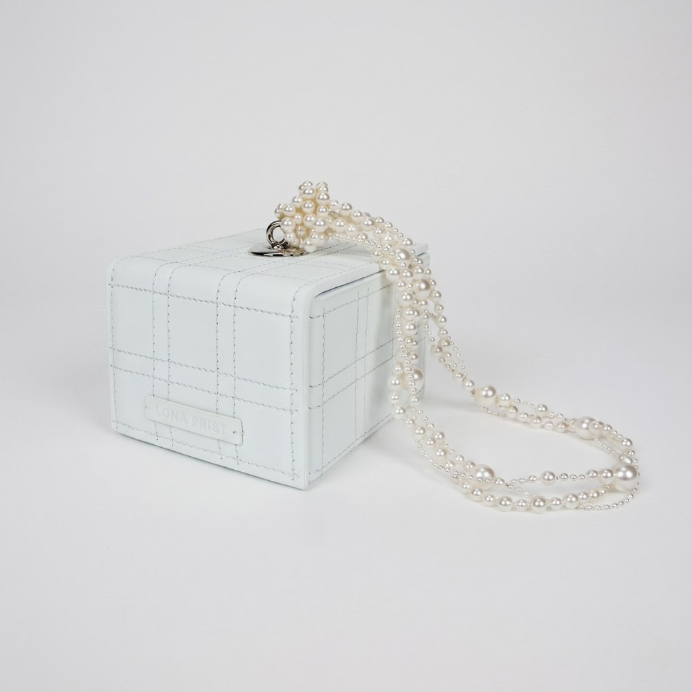 Cube Pearl Bag in Off-White