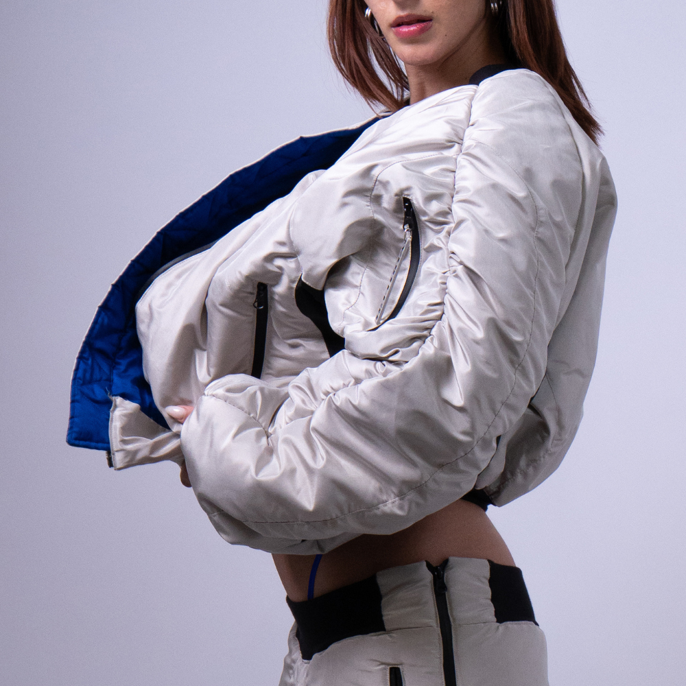 Shop online from our exclusive website and discover the Downforce Bomber Track Pants by Voitech®, crafted from a high-density technical shell with an insulated design for futuristic performance streetwear.