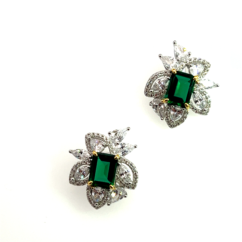 Shop online premium sterling silver square emerald stud earrings with sparkling CZ stones.