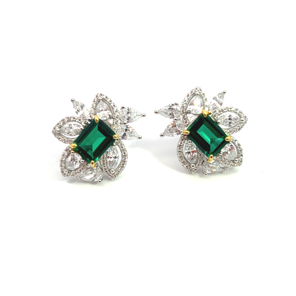 Shop online premium sterling silver square emerald stud earrings with sparkling CZ stones.