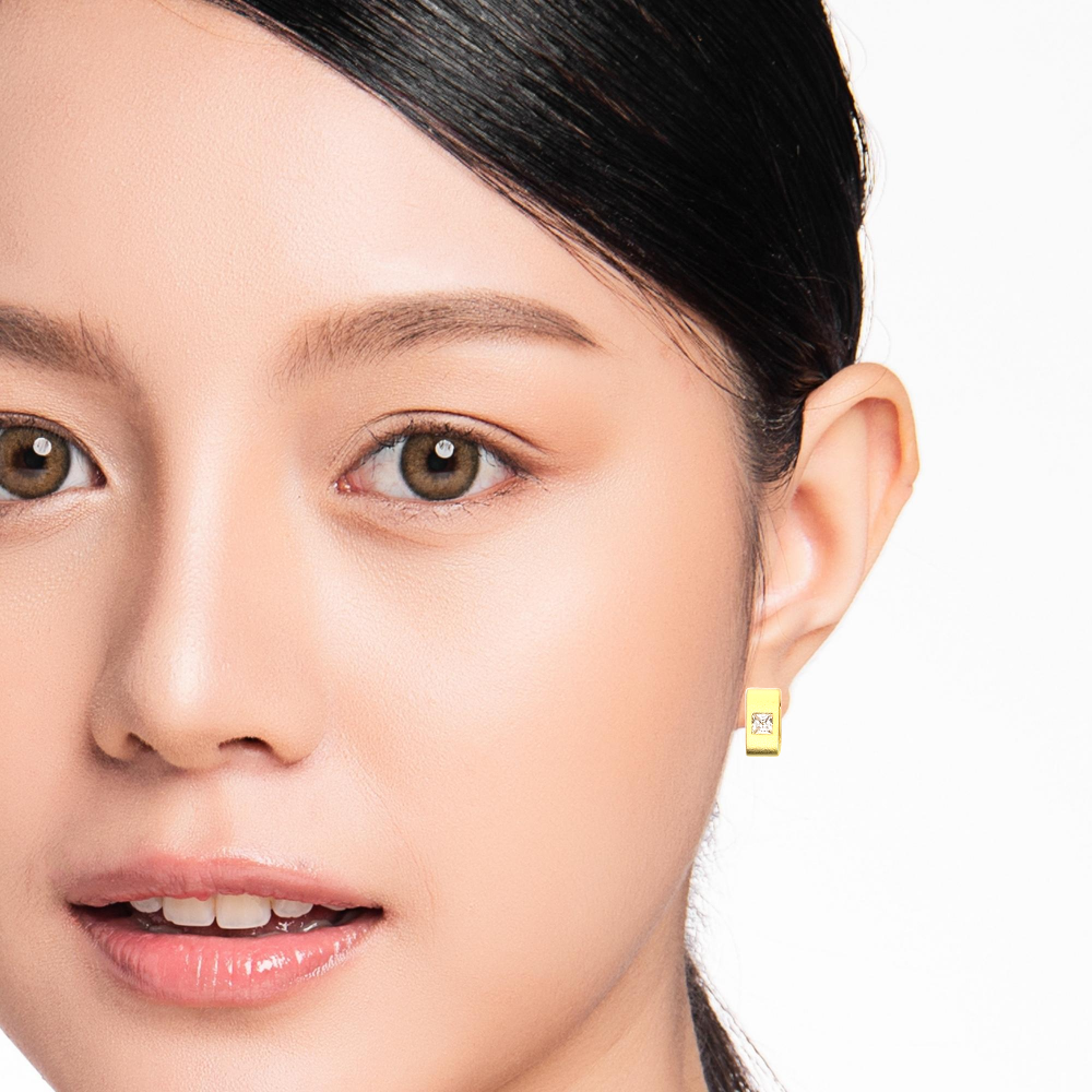 Shop online premium 18K gold square huggie earrings with sparkling cubic zirconia stones.