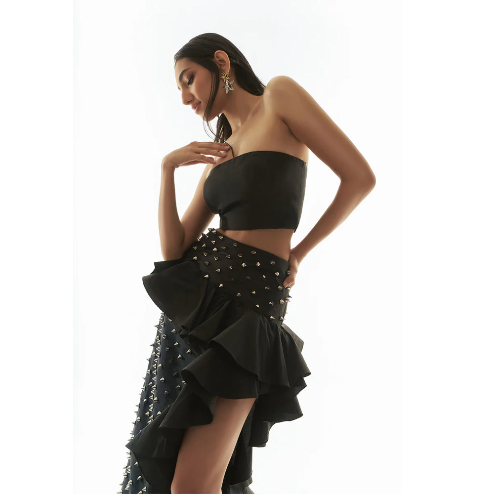 Studded skirt with black tube top, perfect for beach parties and events. Shop online from our curated edit of premium fashion.