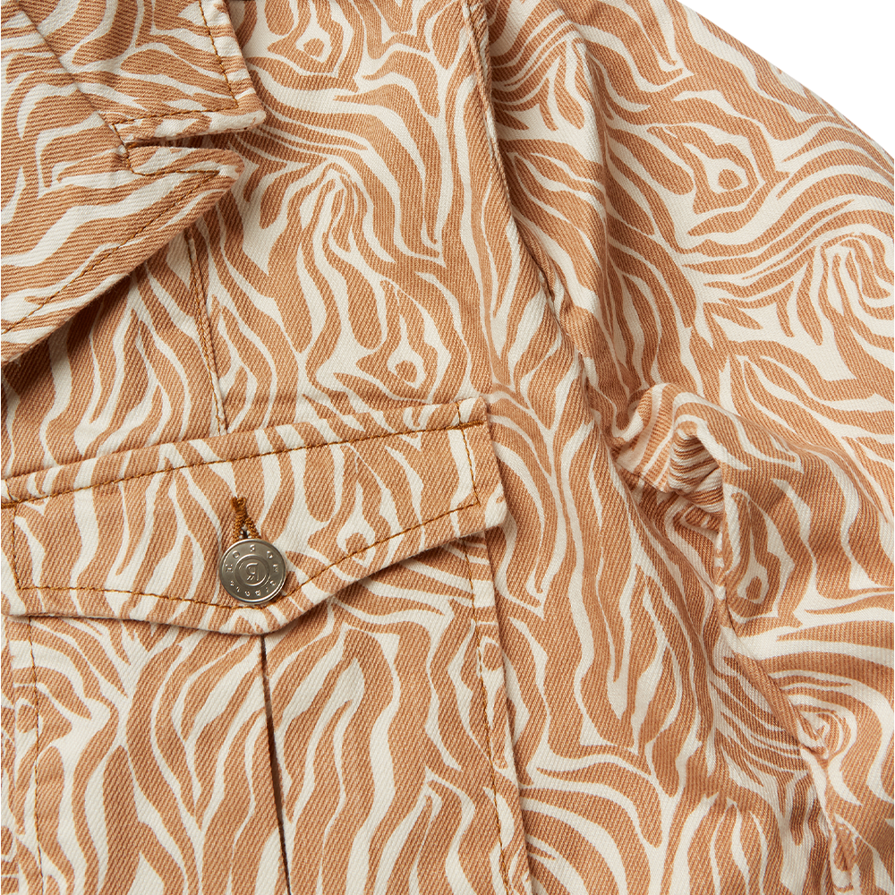 The Hatya off-white men's denim jacket is crafted in rigid denim patterned with a contrast animal motif 