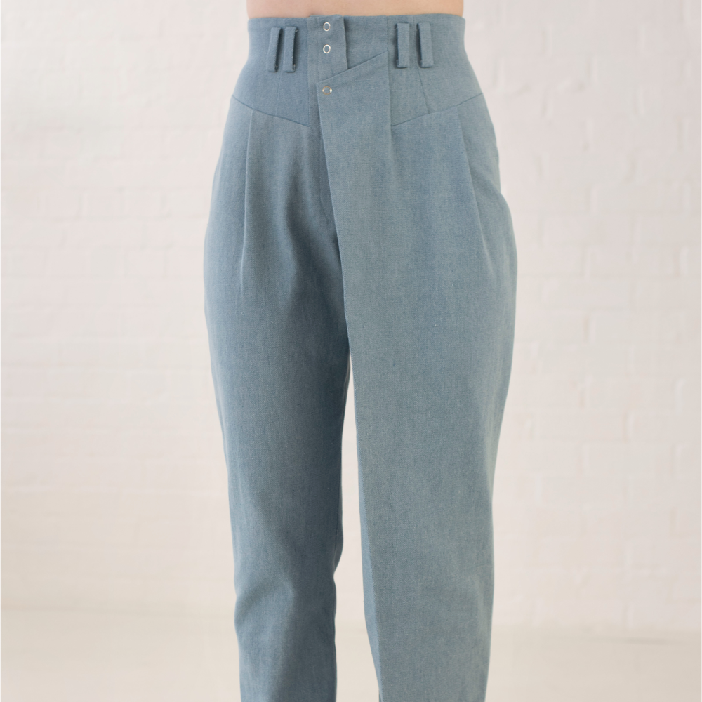 This high waist trousers are inspired by '80s tuxedos ‘,which is our stylist favourite fashion period. 