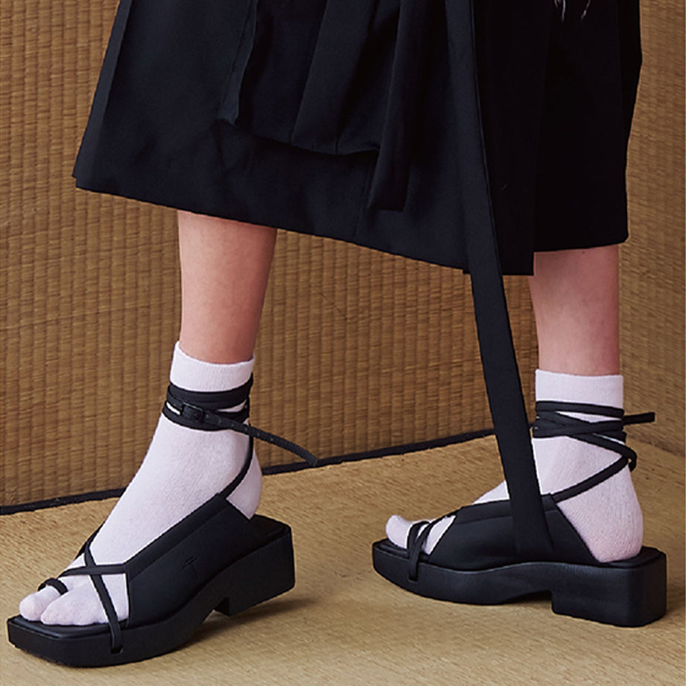 Made with low-carbon, recyclable thermoplastic elastomer via 3D printing. Shop Now!