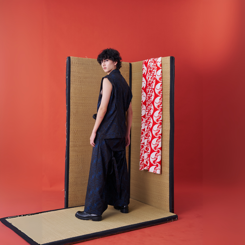 Fashion website brings INF Deconstructed Sleeveless Jinbei Shirt Blue printing Shop Now!