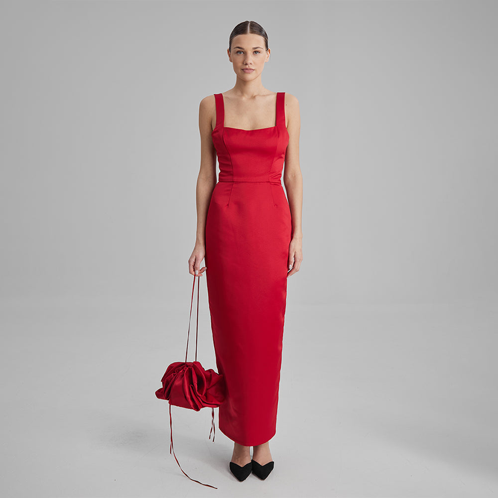 Explore women's evening dresses with our red column silhouette dress with a square neckline & adjustable straps to elevate your style. Shop now!