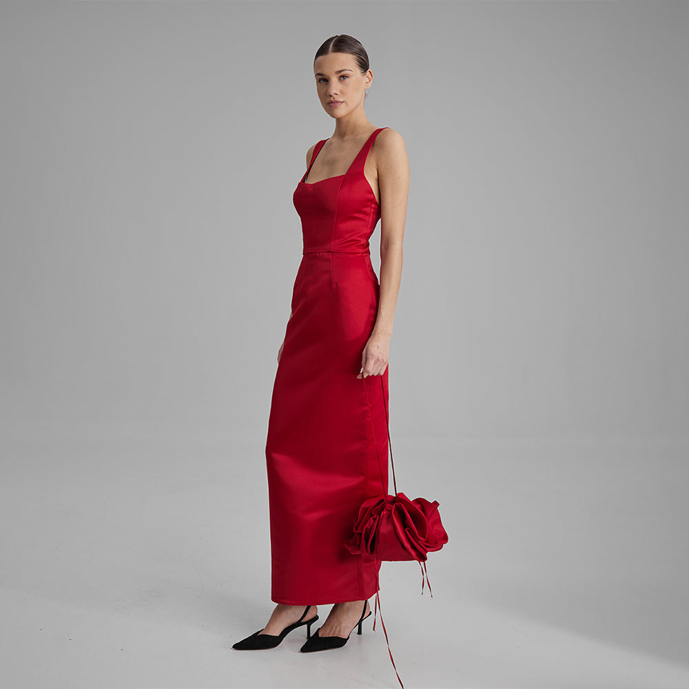 Explore women's evening dresses with our red column silhouette dress with a square neckline & adjustable straps to elevate your style. Shop now!