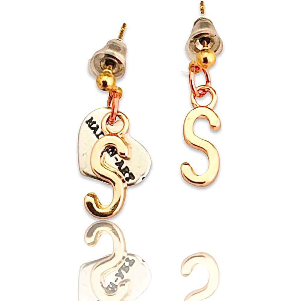 18Kt Gold Plated Letters and chain, Rose Gold Plated brass charms. Nickel-free pendant and coating. 