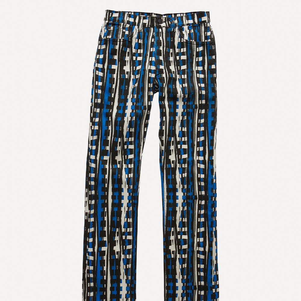 Cut from organic 100% cotton mid-weight printed denim in Klein blue, black and white. Mid-rise, straight leg fit.