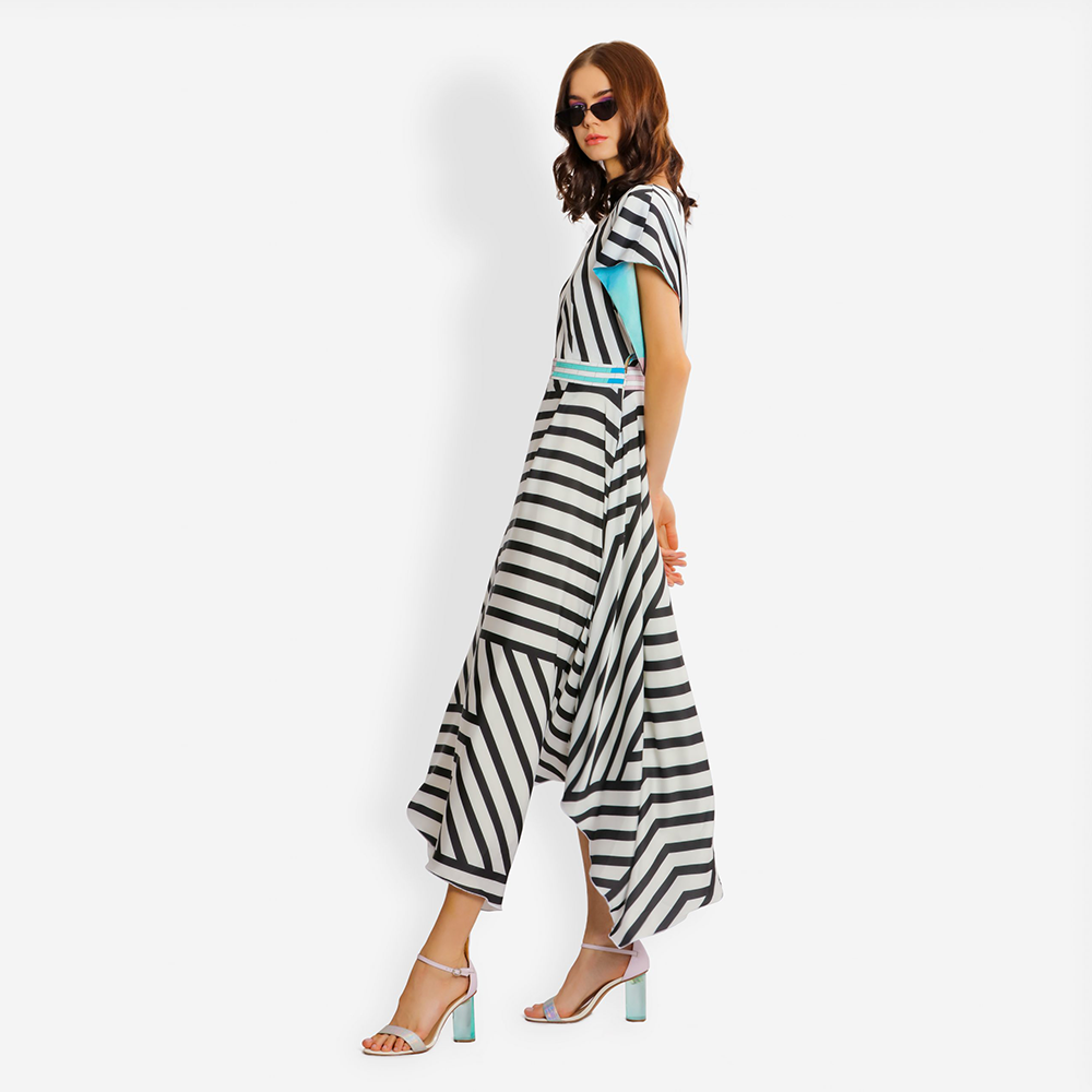 Simple yet classy a perfect pick from your wardrobe be it party or a corporate meeting. Striped Asymmetric dress.