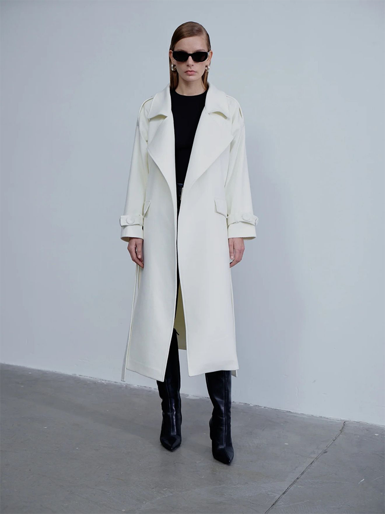 Discover Laura Oversized Coat at our designer store. Shop Now!