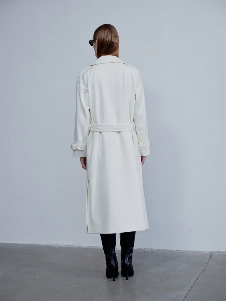 Discover Laura Oversized Coat at our designer store. Shop Now!