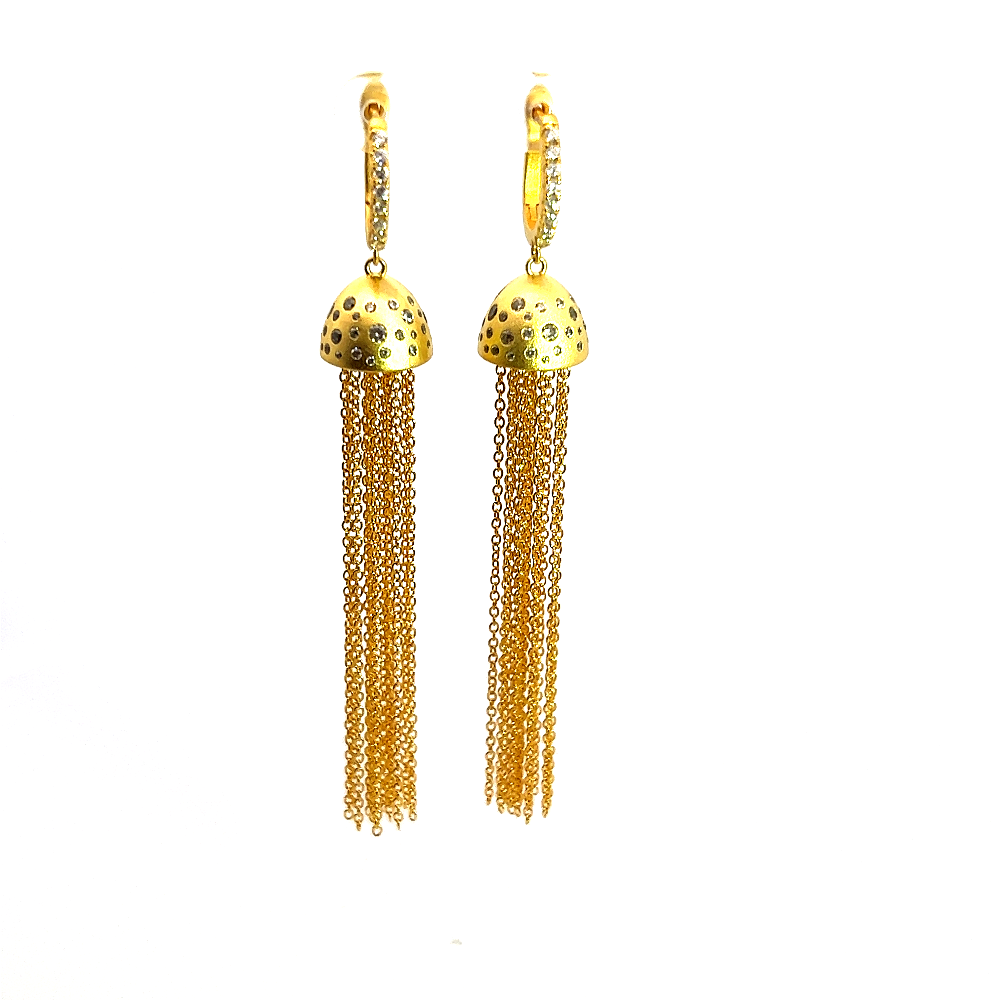 Shop online premium 18K gold shoulder duster earrings with sparkling cubic zirconia chains.