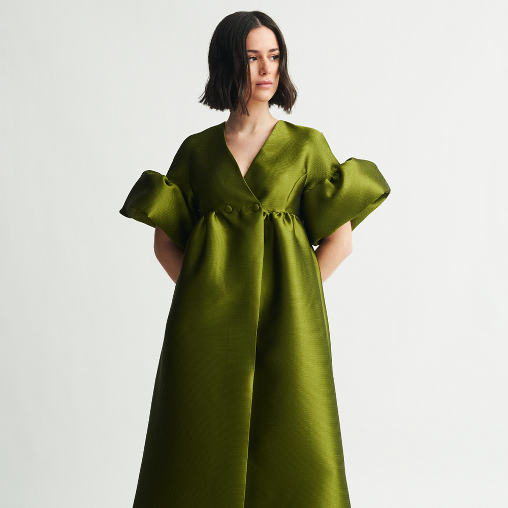 Shop the Maruja coat-dress, a very versatile designer dress for women, perfect to be a wardrobe essential. Shop now!