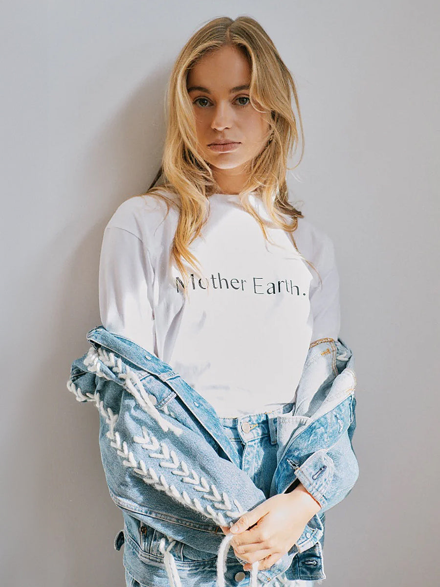 Women's White Organic Cotton T-shirt | Mother Earth | Fanfare