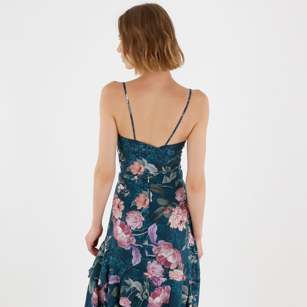 Discover the Elegance of the Season with our Bastille Maxi Dress.