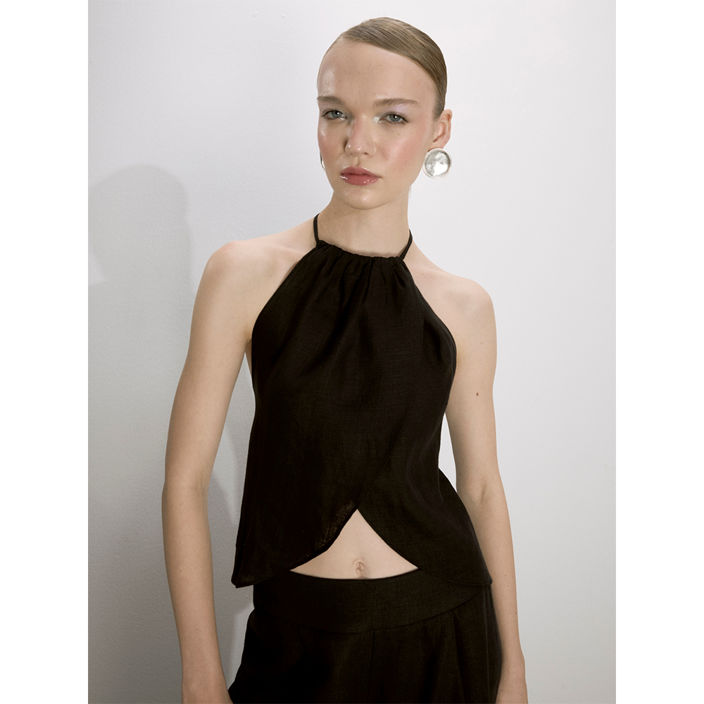 Mui Linen Top in Black