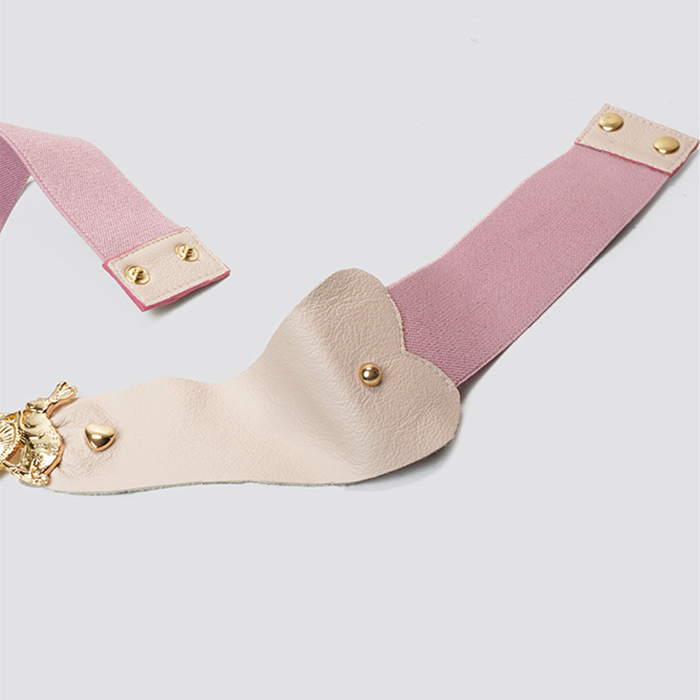 Add elegance to your style with the Mystic Rabbit Buckle Women's Pink Belt in leather. A perfect touch of charm. Shop now!