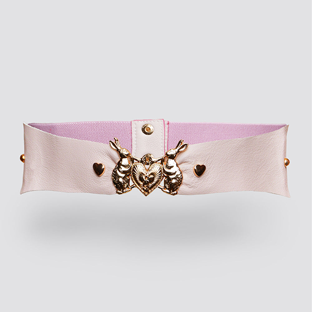 Add elegance to your style with the Mystic Rabbit Buckle Women's Pink Belt in leather. A perfect touch of charm. Shop now!