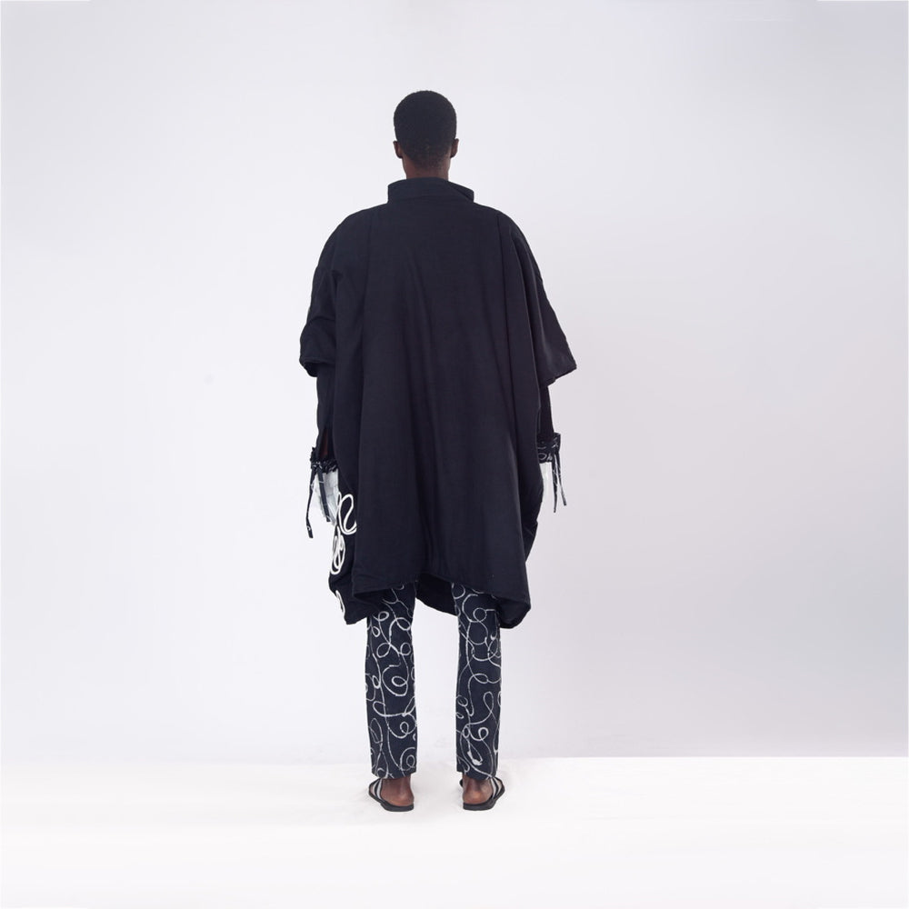 Okun Poncho 2.0 redefines women dresses beautifully. Shop Now!