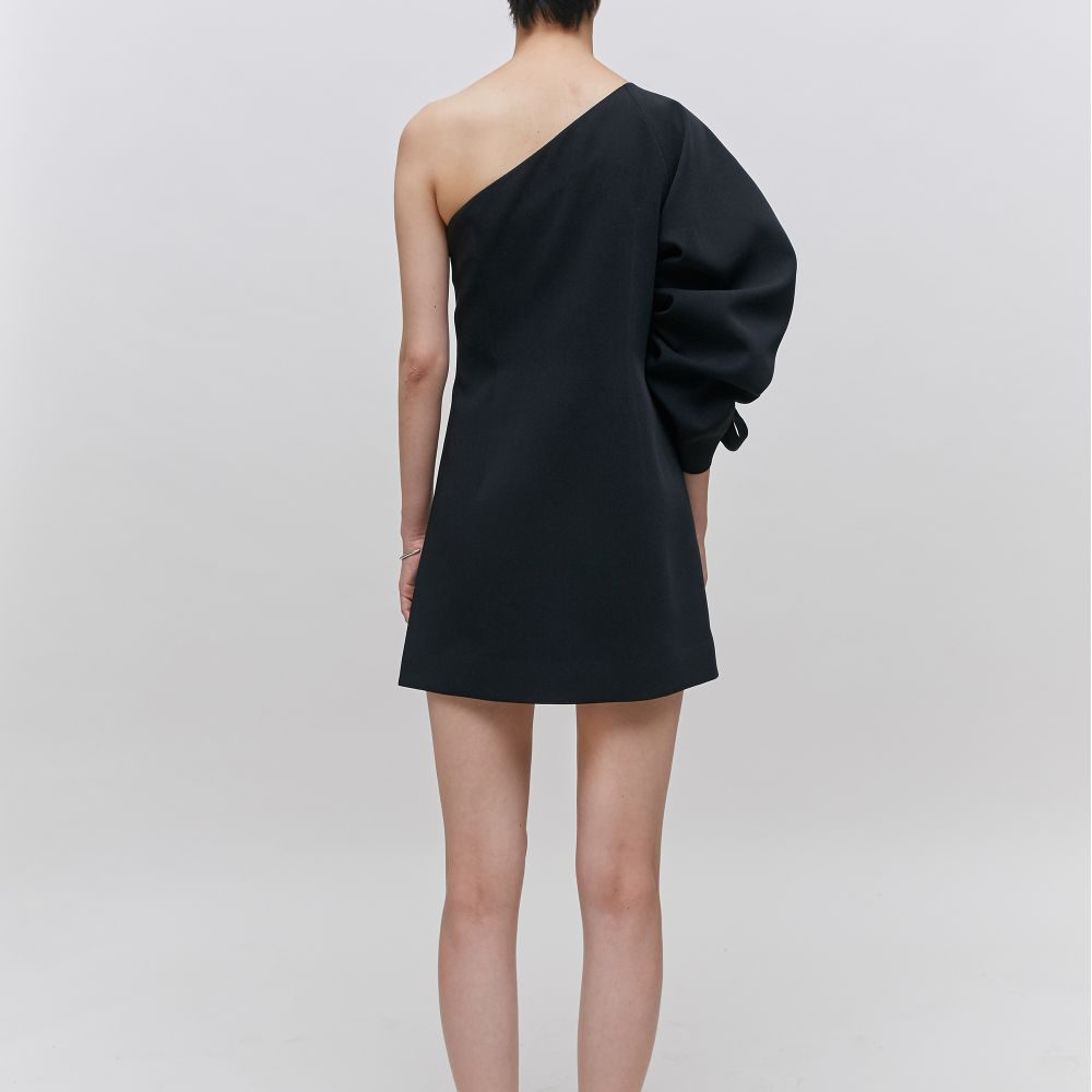 One Shoulder Crecent Sleeved Satin-Crepe Mini Dress