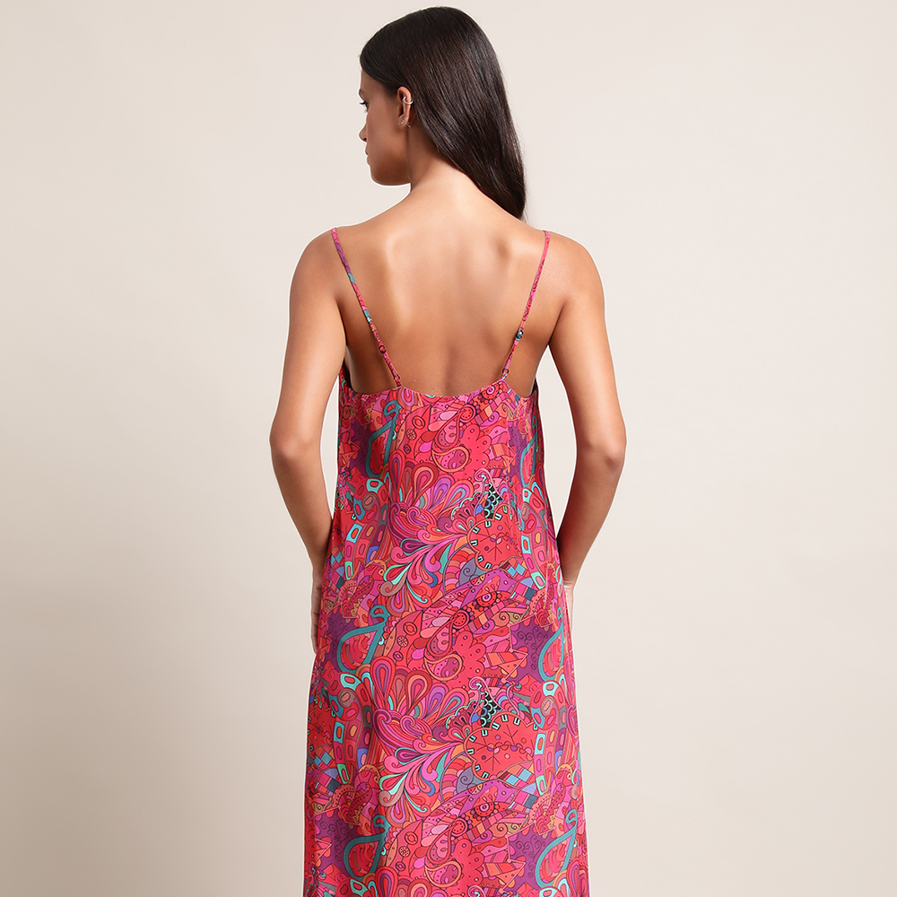 Shop framboise printed strap dress. Get designer dresses for casual & outwear for women from our handpicked curation at The Luxe Maison! Shop now!
