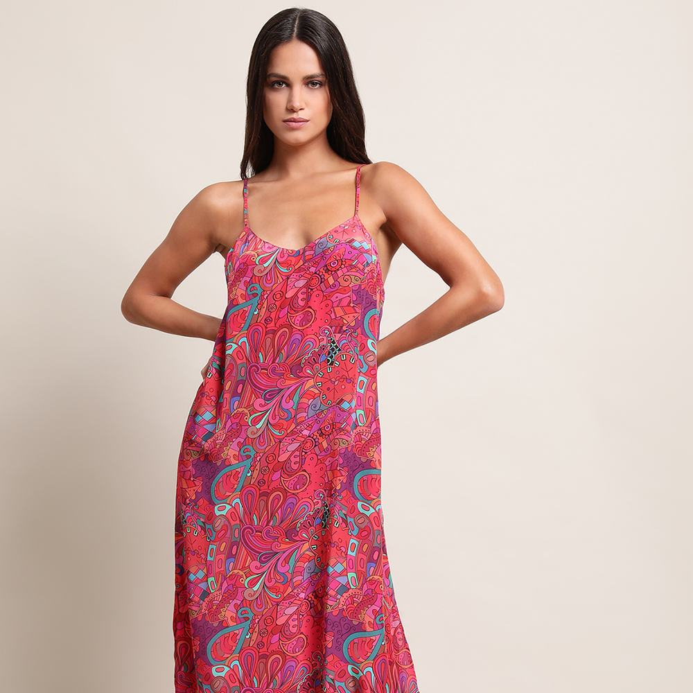 Shop framboise printed strap dress. Get designer dresses for casual & outwear for women from our handpicked curation at The Luxe Maison! Shop now!
