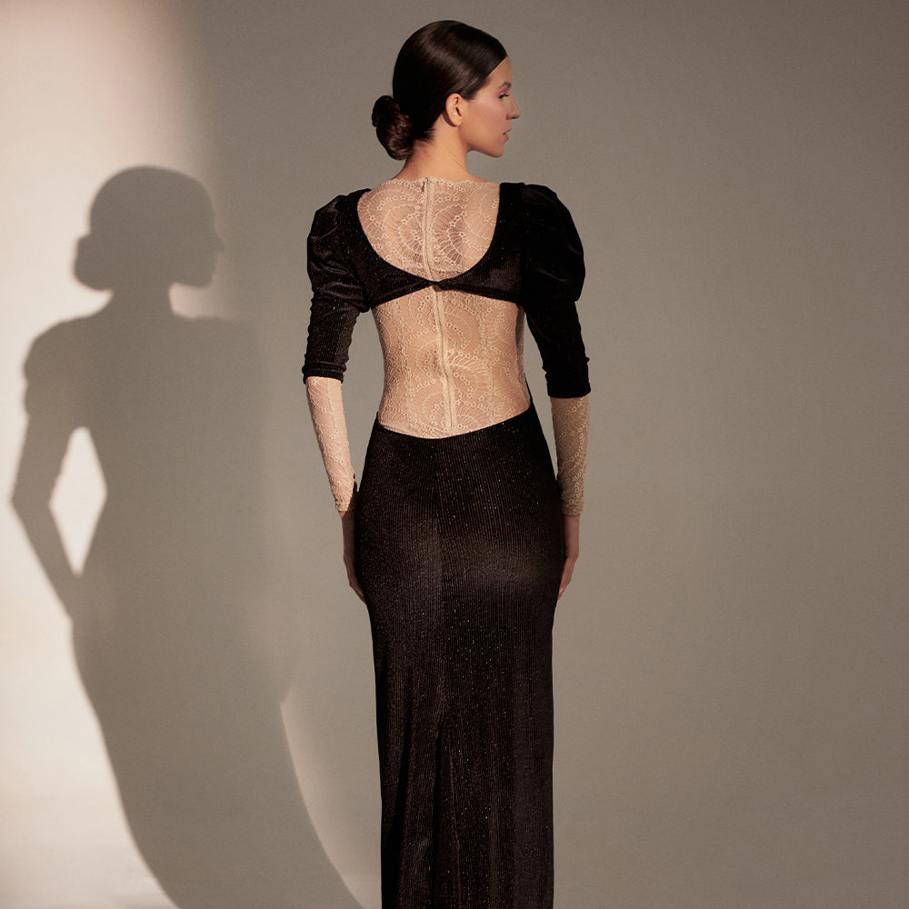 Fitted Long Dress with Waist Cutouts, Balloon Sleeves, Square Neckline, Semi-Exposed Back, Back Buttoning.