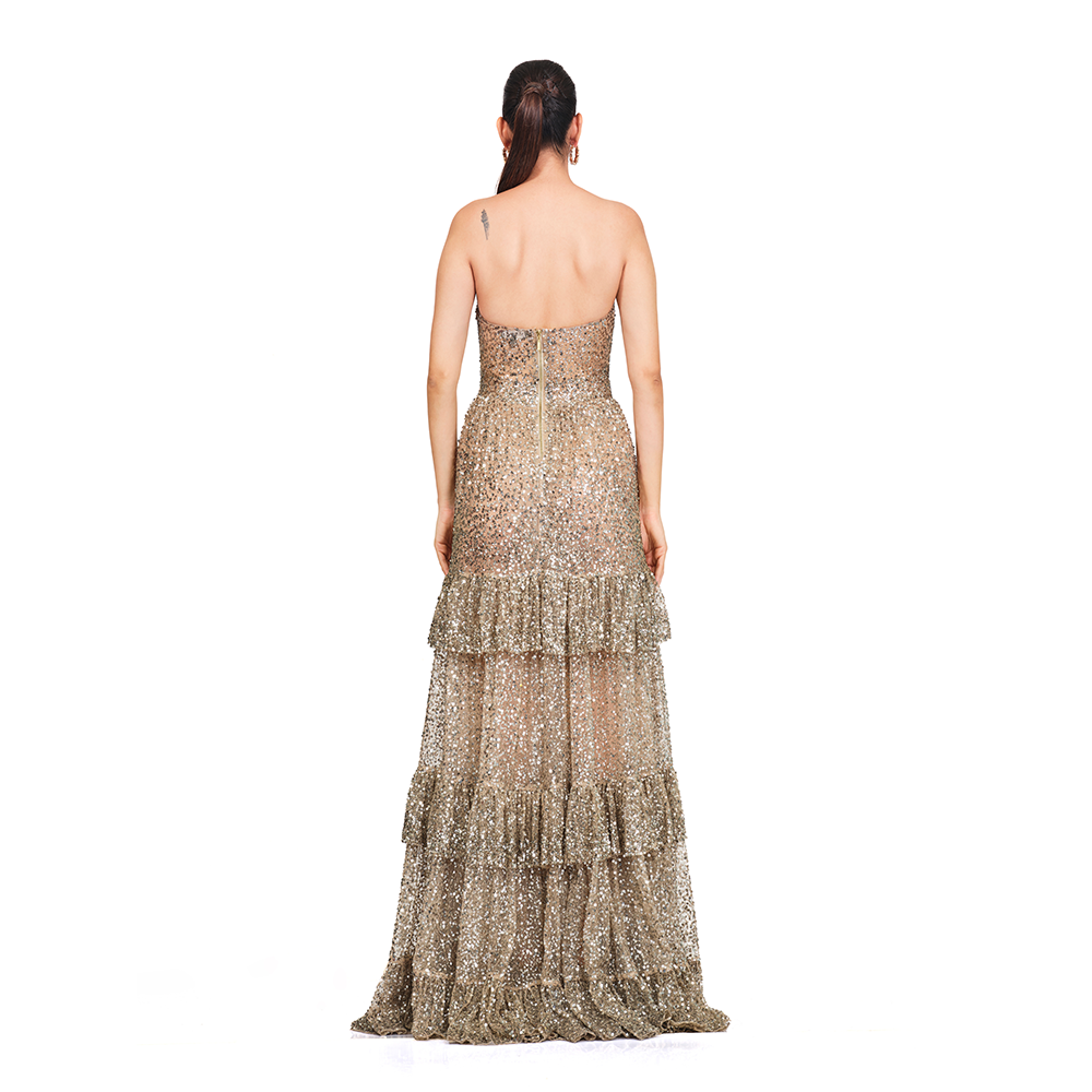 Tube gown l Frills l Detail sequin embroidery l Centre back closure.